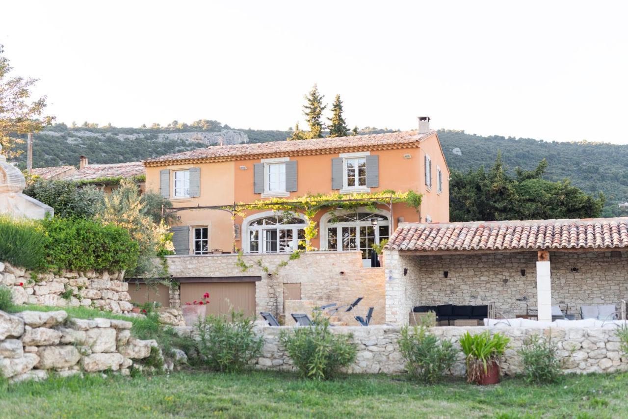 Le Mas Silvestre Saint-Saturnin-les-Apt Exterior photo