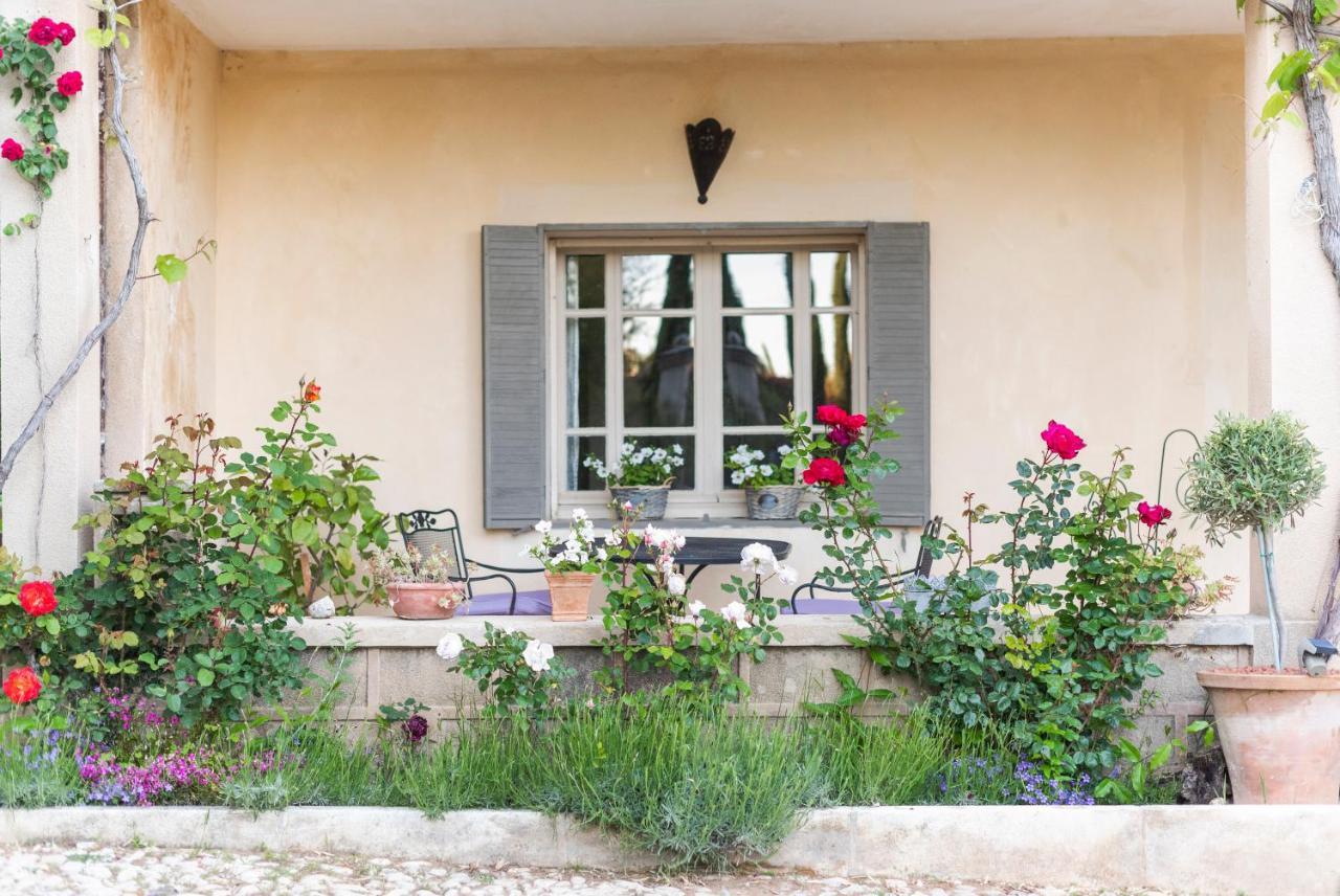 Le Mas Silvestre Saint-Saturnin-les-Apt Exterior photo
