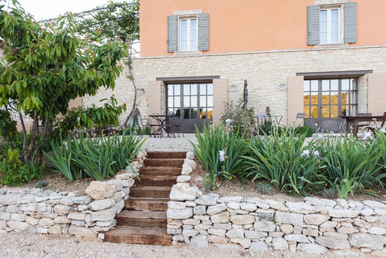 Le Mas Silvestre Saint-Saturnin-les-Apt Exterior photo